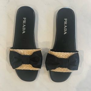 Prada straw bow sandal